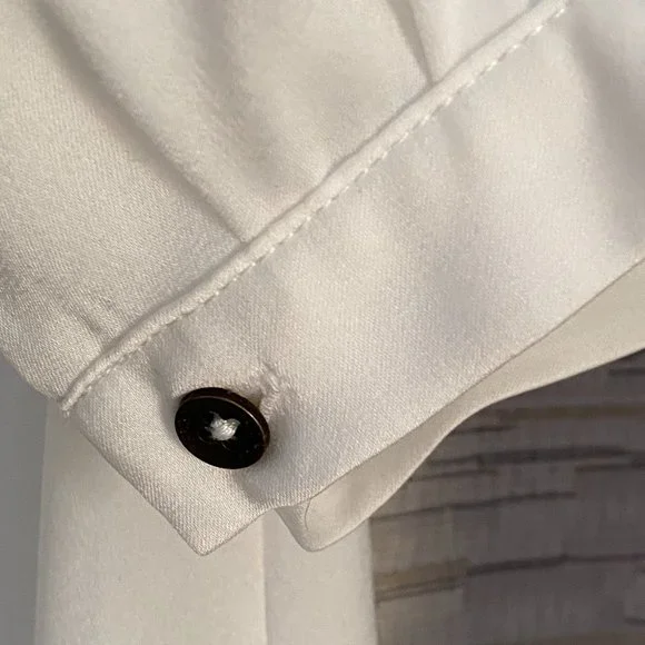 Guess Blouse with Laces - Picture 6 of 8